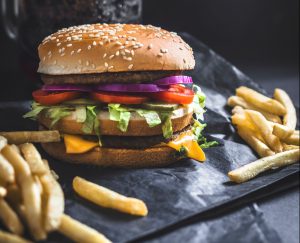 Fast food, Bahaya Makanan Junk Food, RS Awal Bros Batam